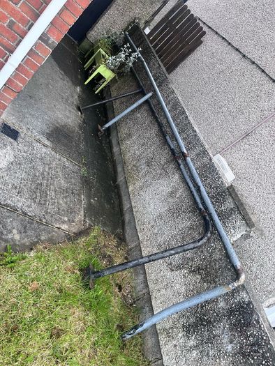 free outdoor hand rails long