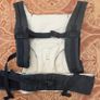 Ergobaby 360 sling/carrier with newborn insert Image 3