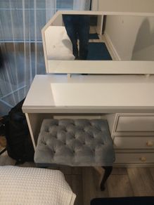 bedroom furniture