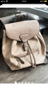 GUESS backpak
