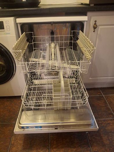 Zanussi dishwasher