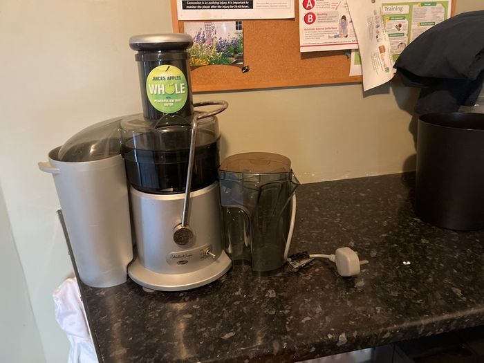 Anthony Worrell Thompson Juicer