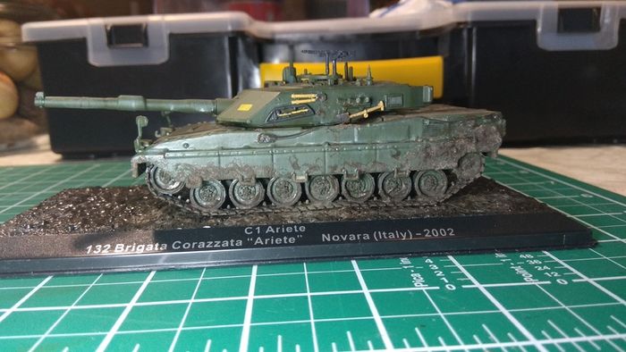 C1 Ariete Main Battle Tank | Altaya 1:72 Scale Diecast Model Tank