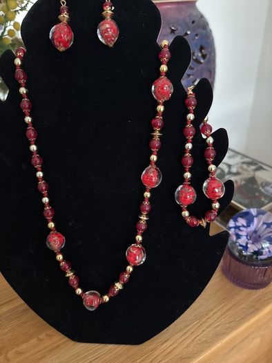 Murano Glass Necklace, Bracelet and Earring Set