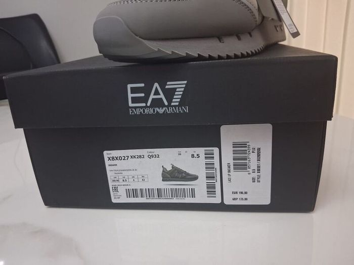 Armani runners