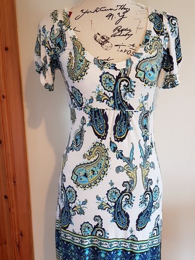 Size 8-10 Dress