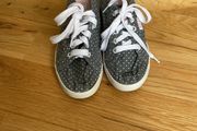 Roxy casual shoes/trainers, size UK 2