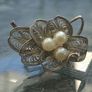 Beautiful old Silver Broach with Pearls Image 6