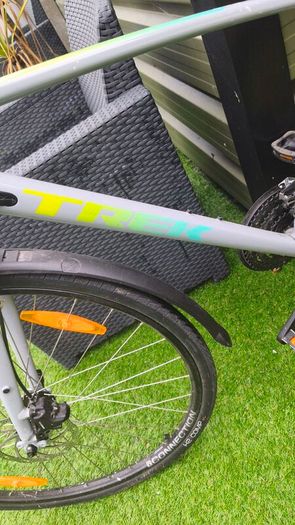 Trek FX2