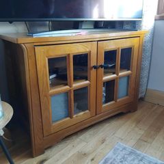 Media cabinet
