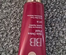 Clarins BB Detox Fluid