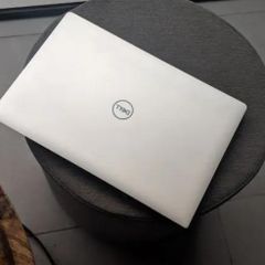 Dell Xps 15 9570 (Like New)