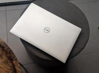 Dell Xps 15 9570 (Like New)