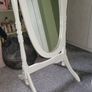 Free standing mirror Image 4
