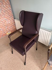 High back support chair