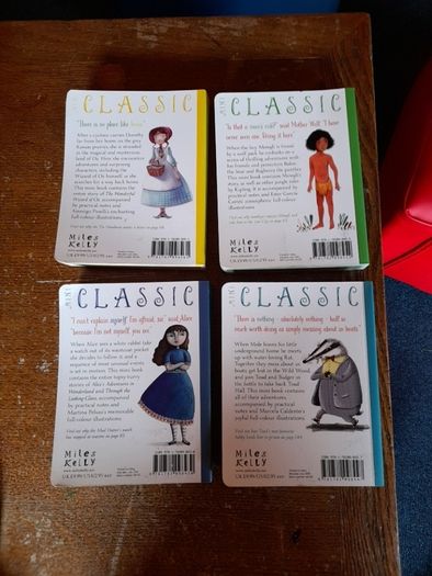 Four Mini Classic books bundle E4