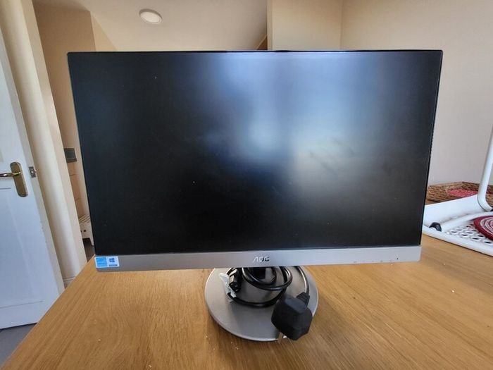 monitor 23 inch Aoc