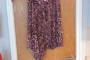 Topshop Pleated  Pink  Skirt.   S.16.  B.N.W.T