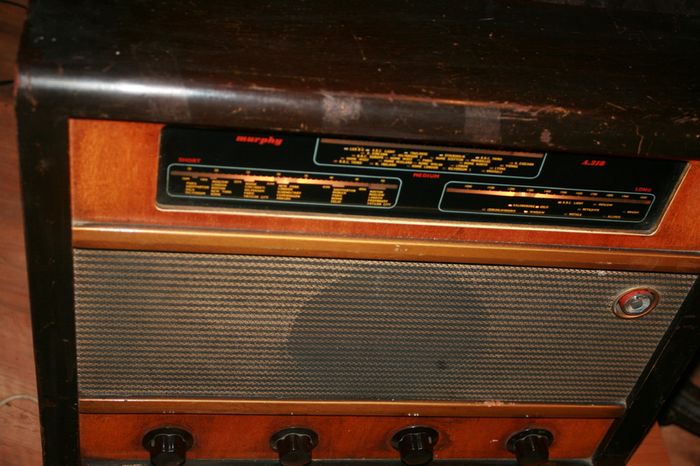 Vintage Murphy Radio  A.218 Works
