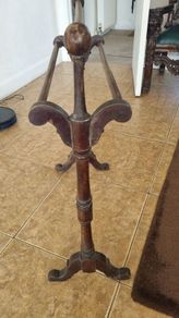 Victoriam towel rail.