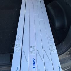 5ft LED Lights Opple x 6
