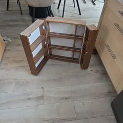 Bathroom cabinet