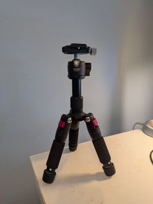 NEEWER Mini Tripod