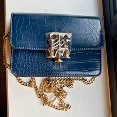 Tommy Hilfiger Katelyn Plus Pu Sling Handbag