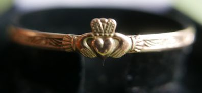 Vintage 9Ct Gold Plated Irish Claddagh adjustable Bangle Bracelet