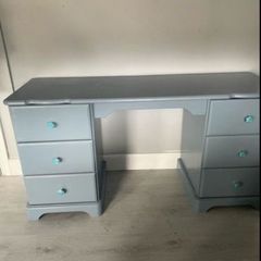 bedroom furniture