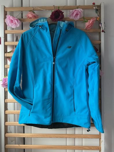 New balance jacket medium