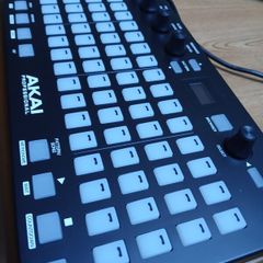 Akai Fire