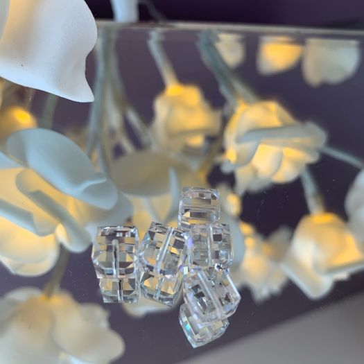 Crystal item