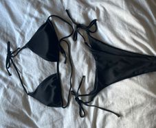 Ladies swim wear bikini