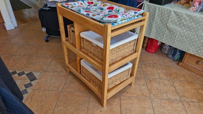 Baby changing table
