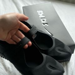 NikeSKIMS Rift Mesh Black - W9