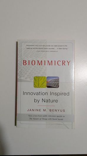 Biomimicry book
