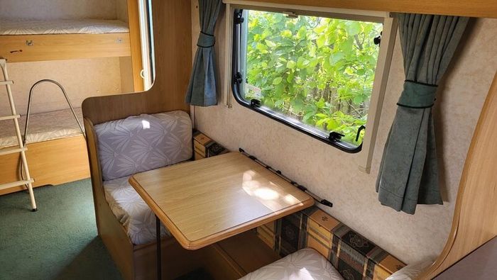 6/7 Berth Lunar Zenith 6 Caravan