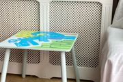 Cheerful play Table