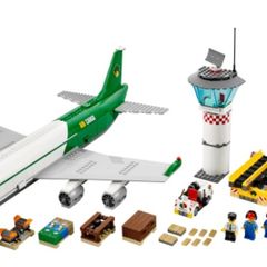 Lego City Cargo Terminal 60022