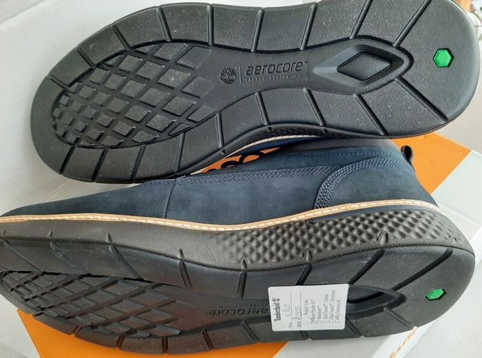 New Timberland mens boots in box
