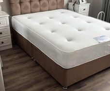 King Size bed with mattress