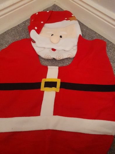 Christmas bathroom decoration