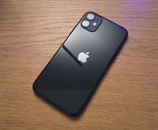 Iphone 11, Registered post included