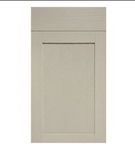 Narrow rail taupe kitchen doors