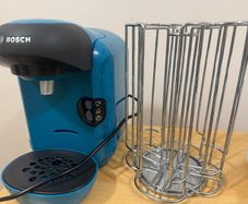 coffee machine+pod holder