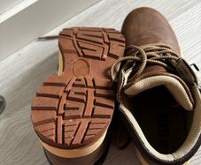 Boys boots