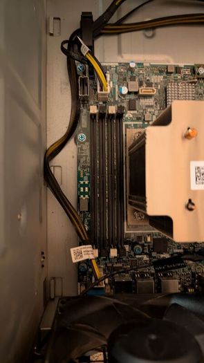 Dell PowerEdge T340 Tower Server | Xeon | iDRAC 8-Bay LFF | No RAM/Drives  Bundle Available | Homelab