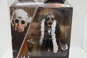 wwe elite Monday Night Wars Hollywood Hulk Hogan action figure