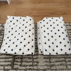 2 x sets of bed sheets single